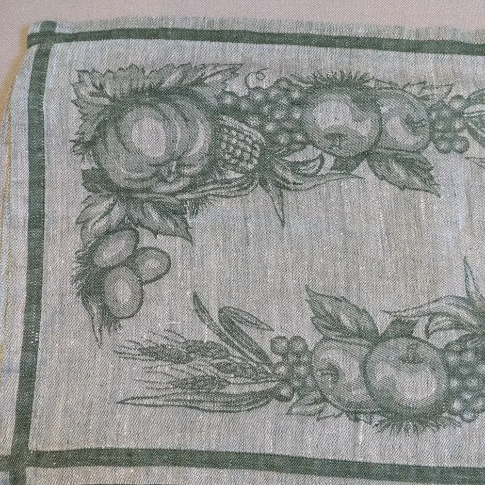 Williams Sonoma Green Linen Autumnal Harvest Fabric Placemats, Set of 4